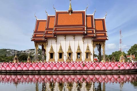 Guía Wat Plai Laem